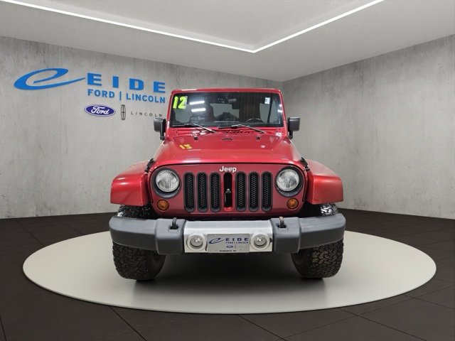 Used 2012 Jeep Wrangler Unlimited Sahara w/ Connectivity Group image 4