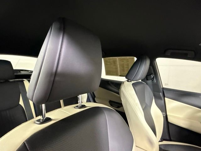 Used 2024 Lexus NX 250 FWD w/ Towing Package (2000 Lbs) image 36