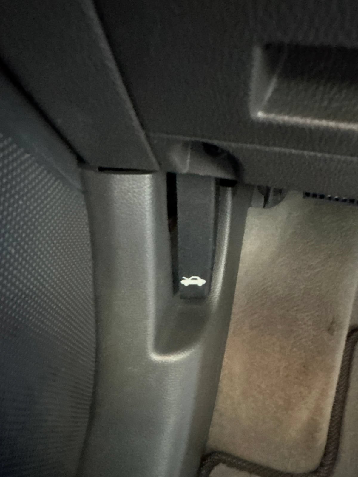 Used 2015 Chevrolet Sonic LT FWD image 21