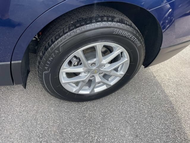 Used 2022 Chevrolet Equinox LT AWD/4WD image 17