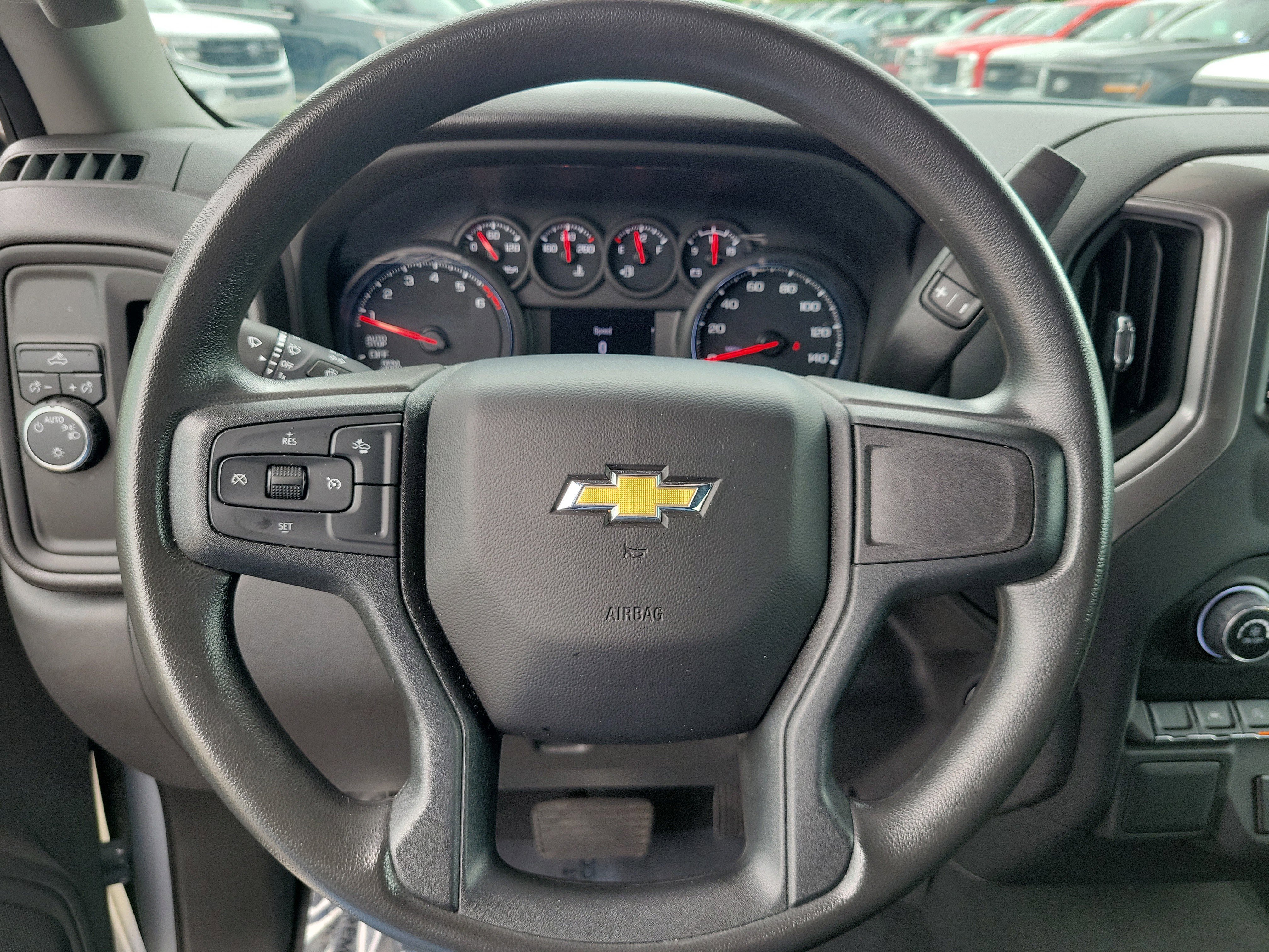 Used 2024 Chevrolet Silverado 1500 Custom RWD image 17