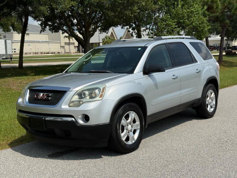 Used 2011 GMC Acadia SL w/ Preferred Package FWD image 4