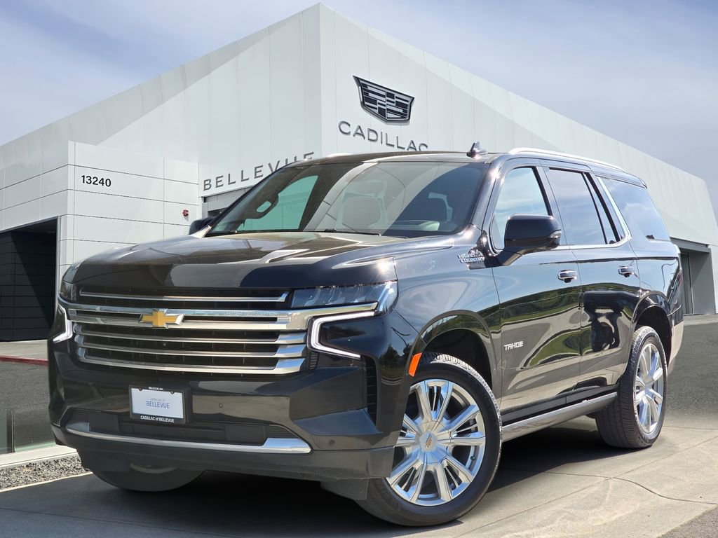 Used 2021 Chevrolet Tahoe High Country w/ Premium Package AWD/4WD image 1