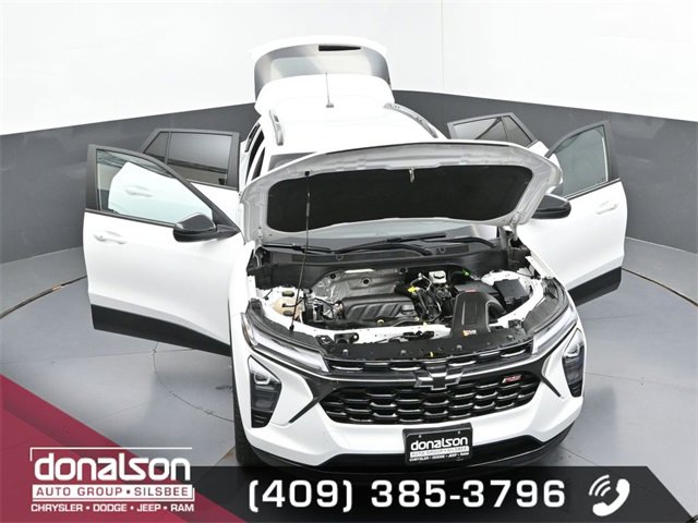 Used 2024 Chevrolet Trax RS image 24