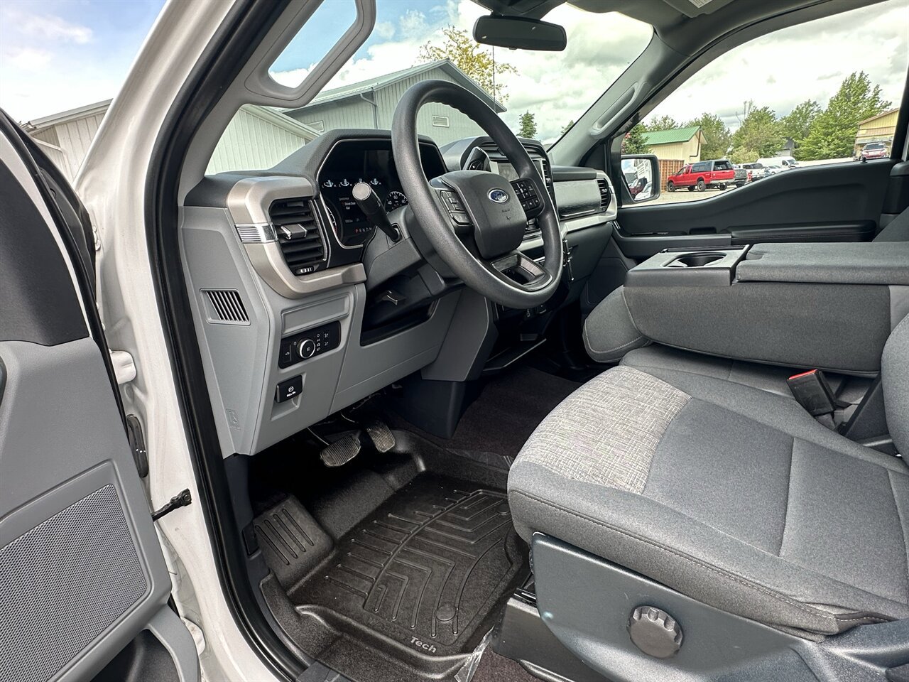 Used 2021 Ford F150 XLT AWD/4WD image 50