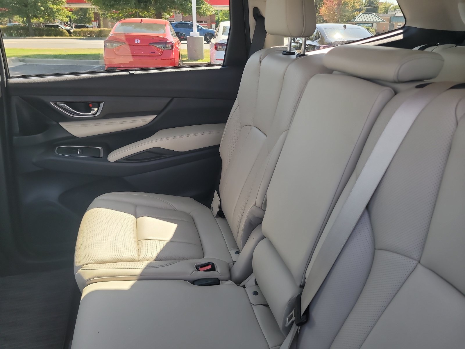 Used 2019 Subaru Ascent Limited w/ Popular Package #2 AWD/4WD image 24