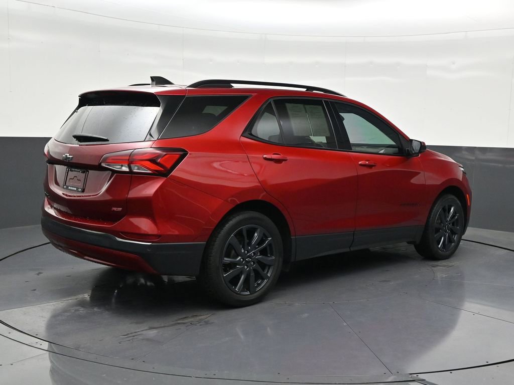 Used 2023 Chevrolet Equinox RS image 5
