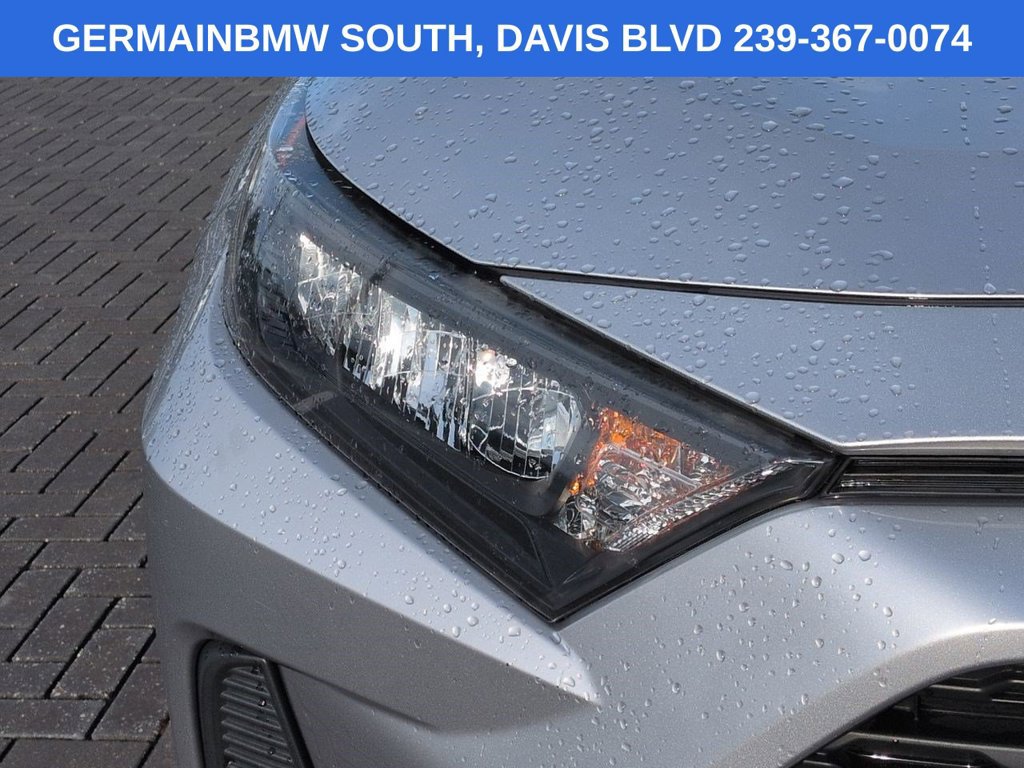 Used 2019 Toyota RAV4 LE AWD/4WD image 11