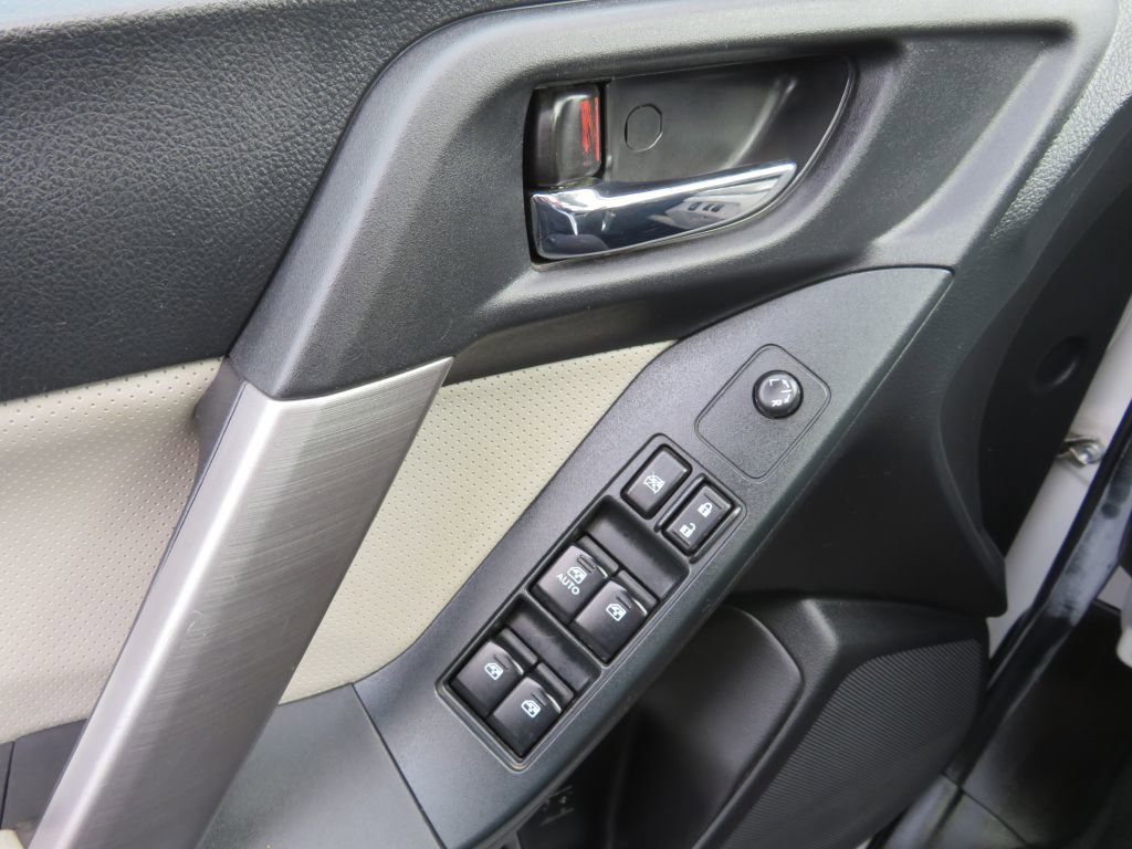Used 2014 Subaru Forester 2.5i Limited image 25
