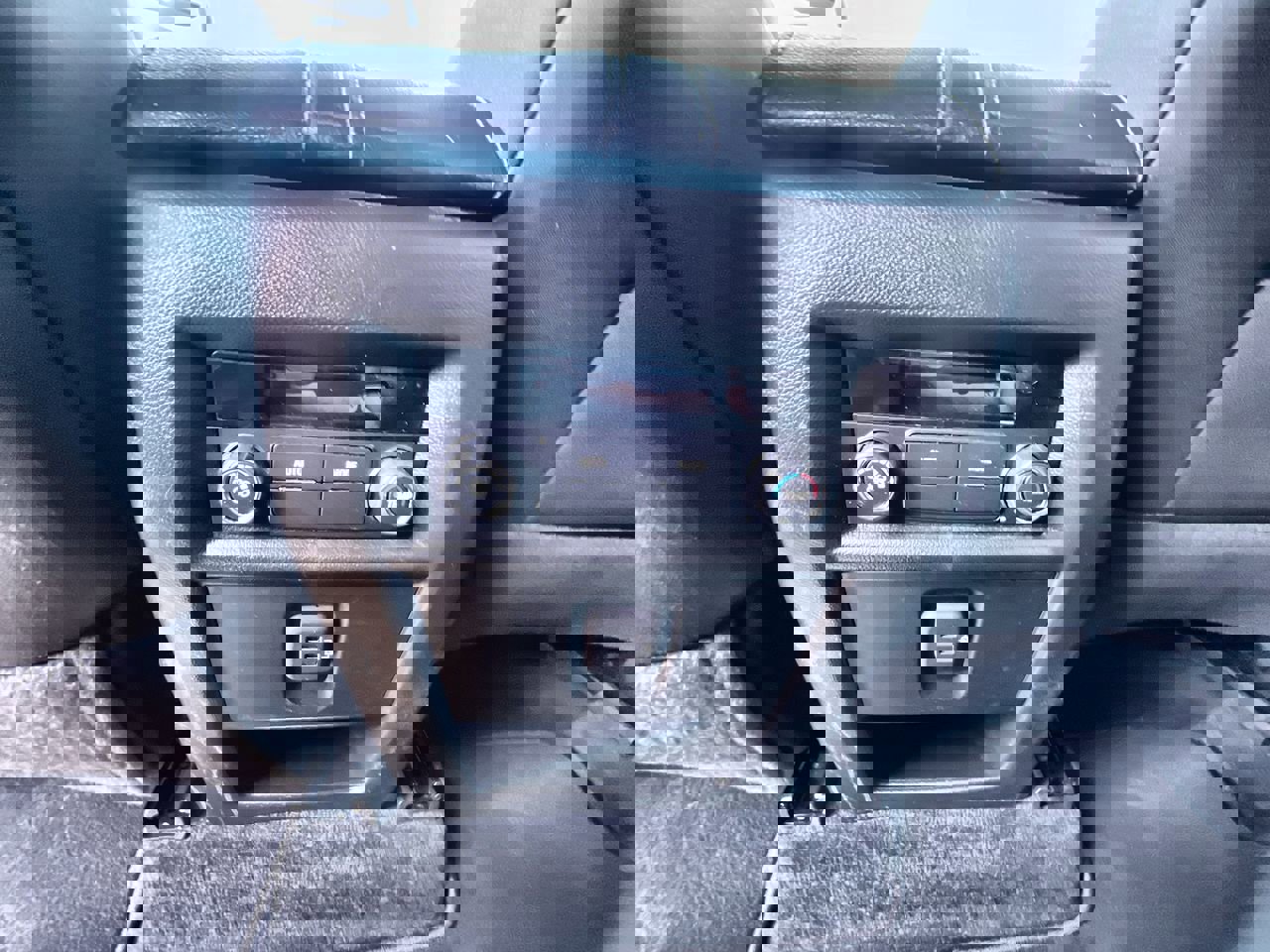 Used 2023 Chevrolet Traverse LT w/ LPO, Cargo Package image 21