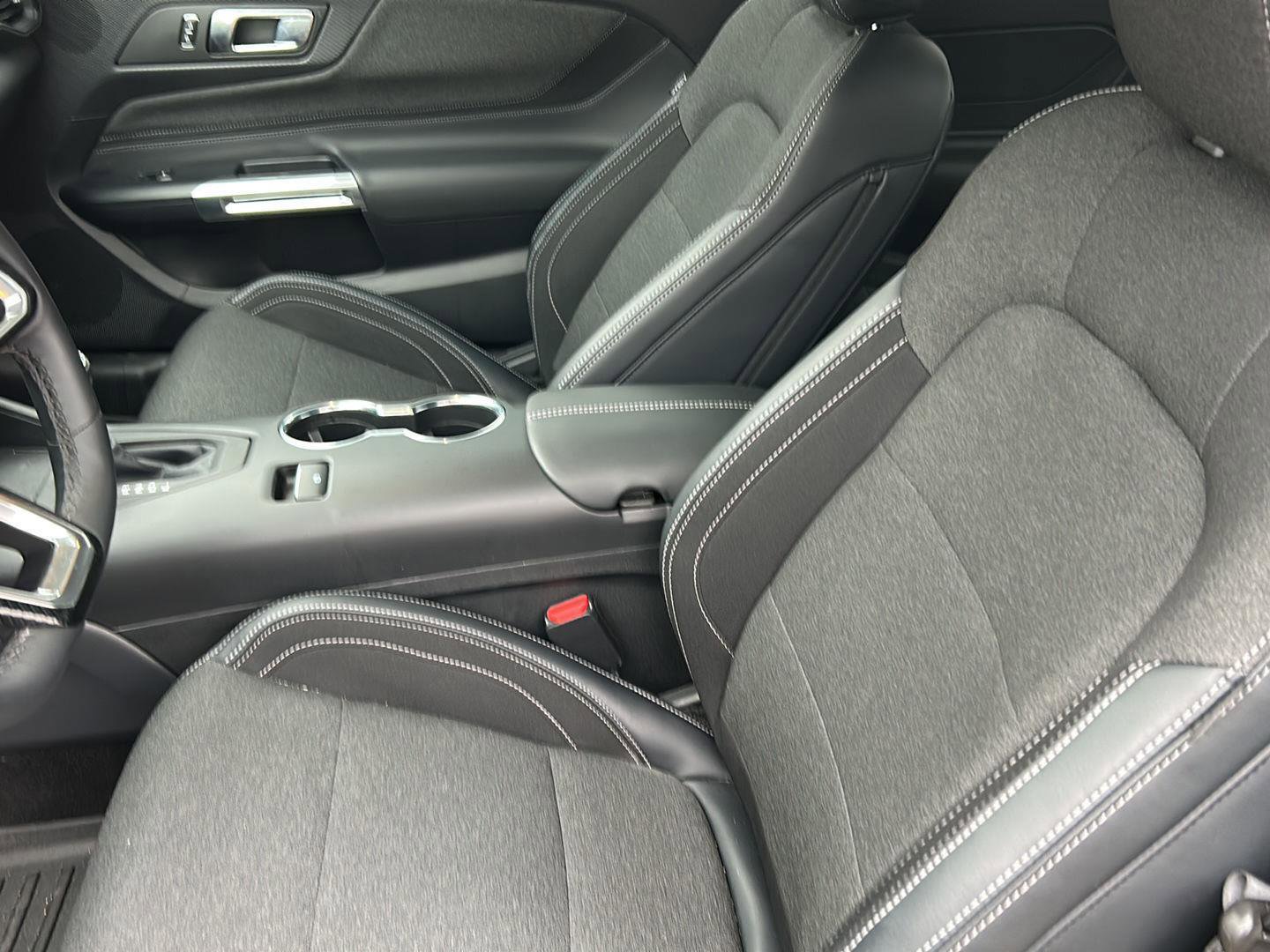 Used 2024 Ford Mustang Coupe image 23