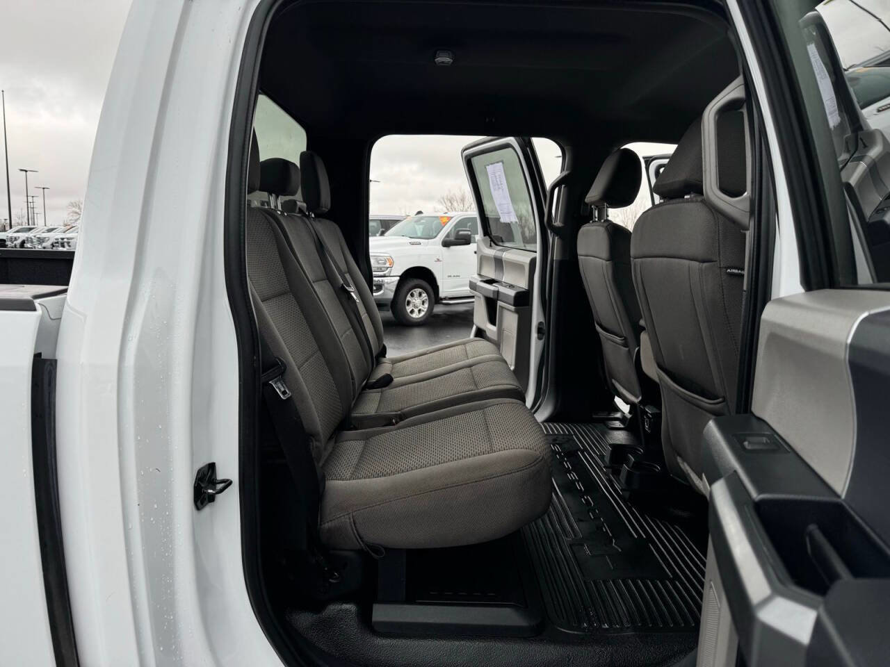Used 2022 Ford F350 XLT AWD/4WD image 32