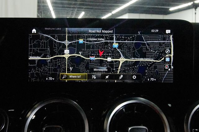 Used 2022 Mercedes-Benz GLA 250 4MATIC image 11