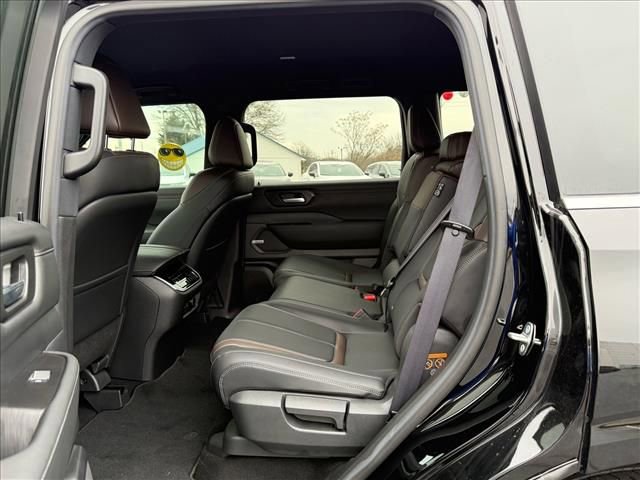 New 2026 Nissan Armada SL AWD/4WD image 12