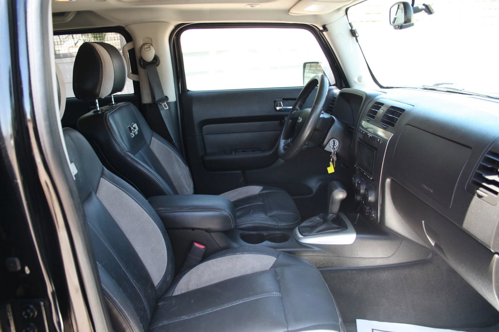 Used 2007 HUMMER H3 w/ Chrome Appearance Package AWD/4WD image 9