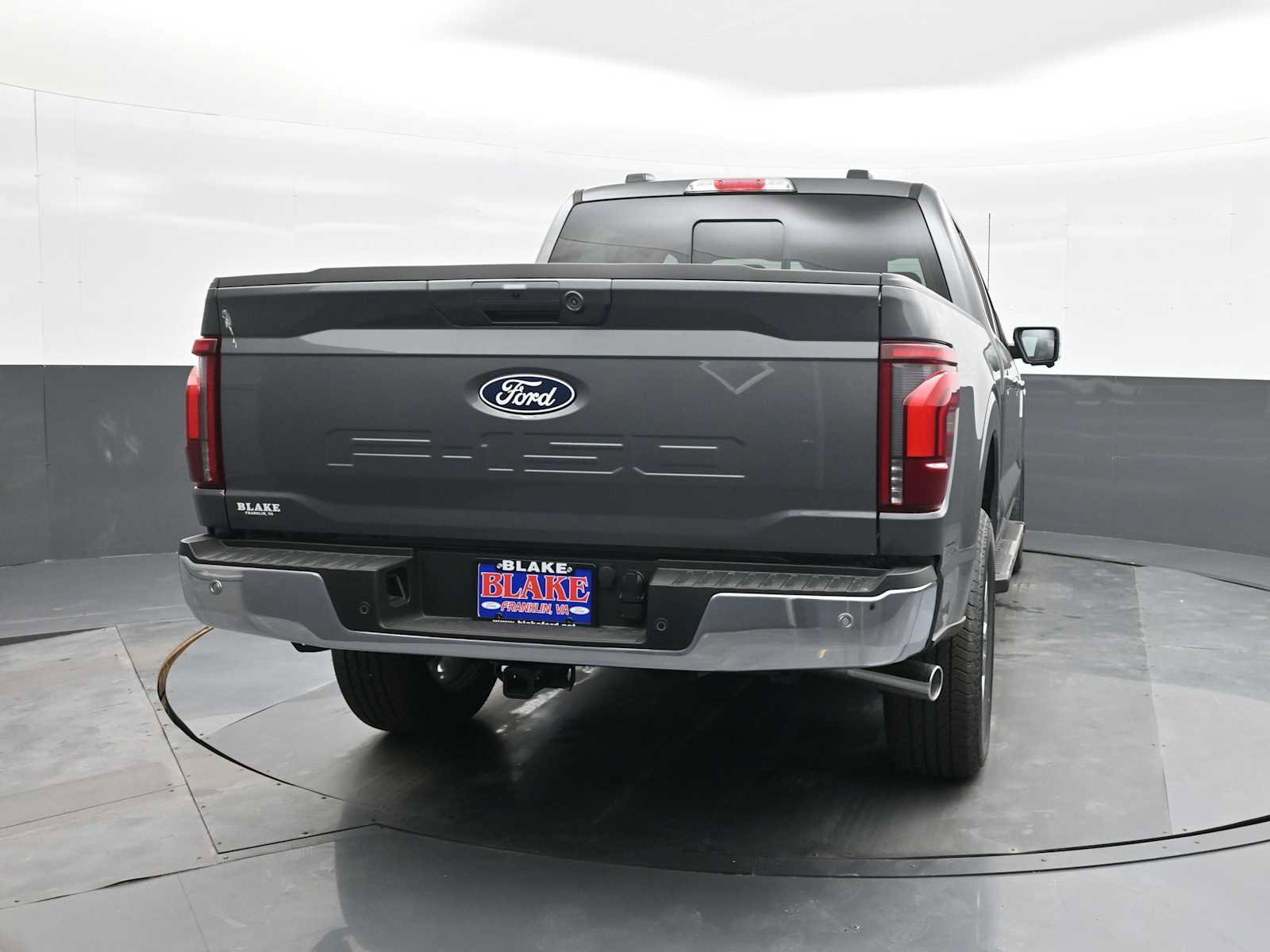 New 2026 Ford F150 Lariat w/ Equipment Group 501A Mid image 8