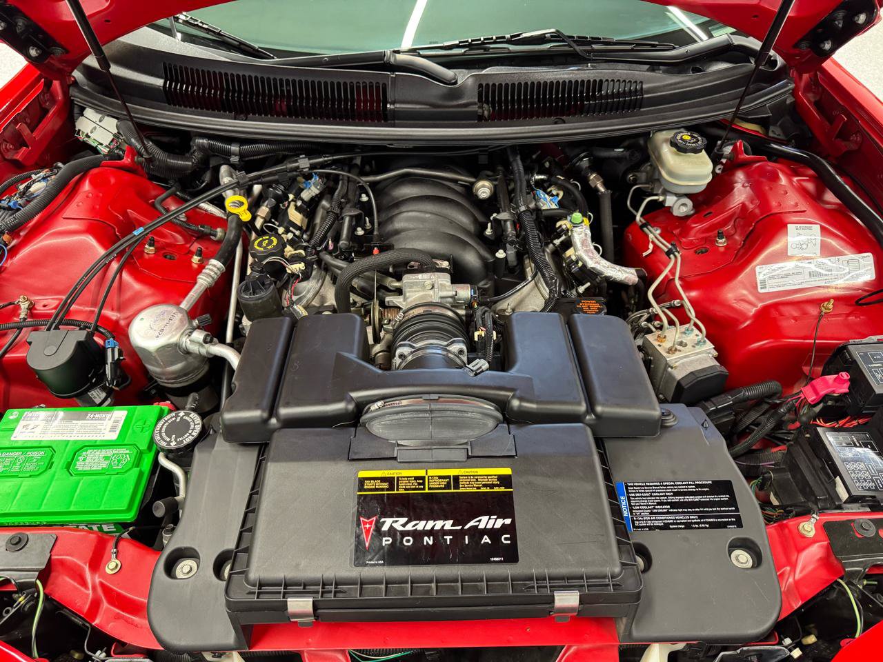 Used 1999 Pontiac Firebird Formula RWD image 38