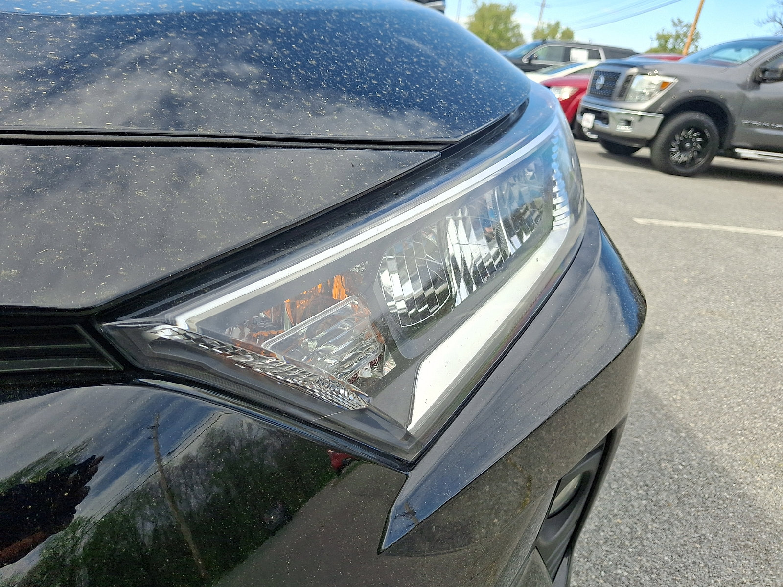Used 2021 Toyota RAV4 XLE w/ Carpet Mat Package (TMS) AWD/4WD image 9