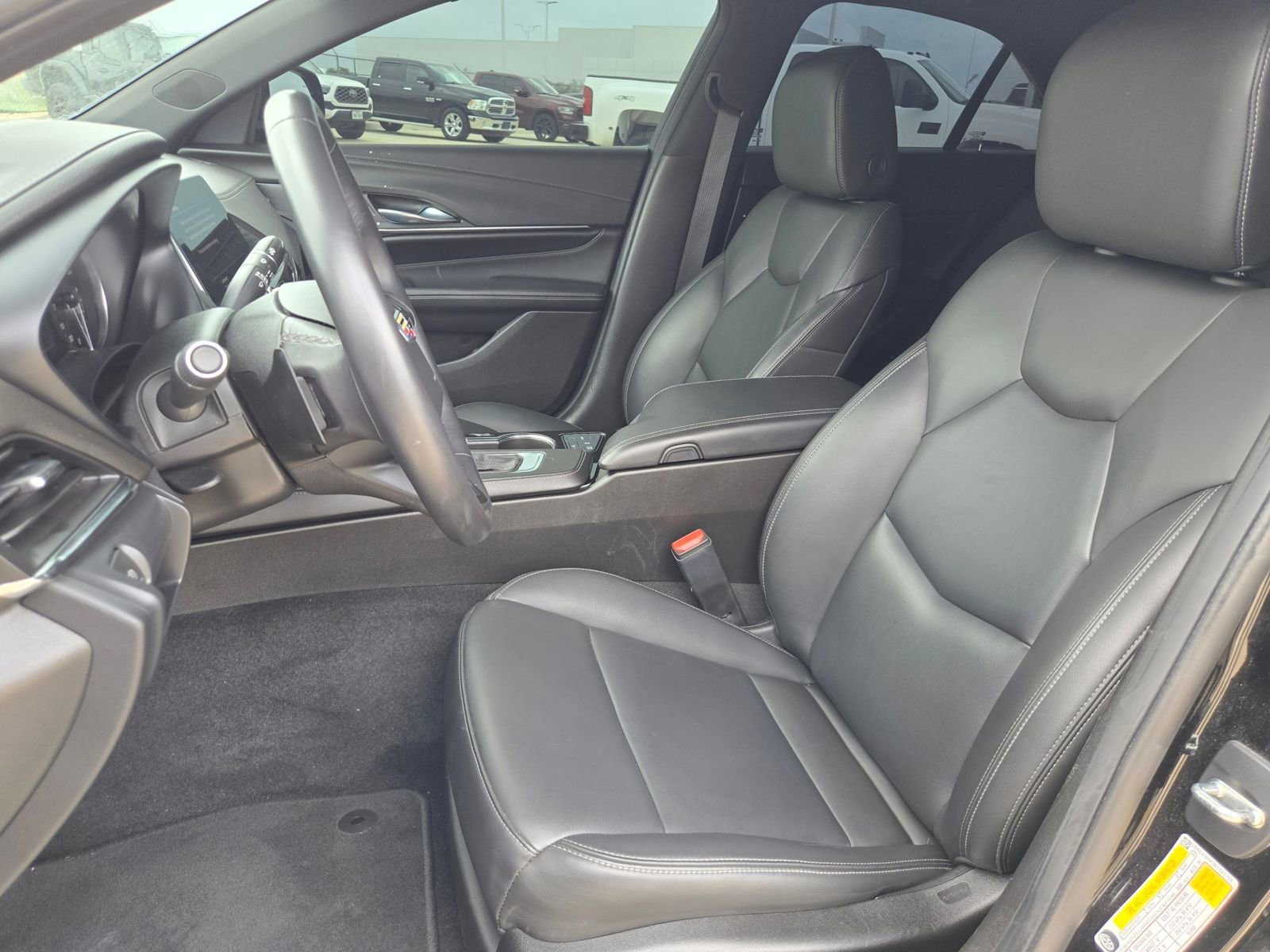 Used 2023 Cadillac CT4 Luxury RWD image 10