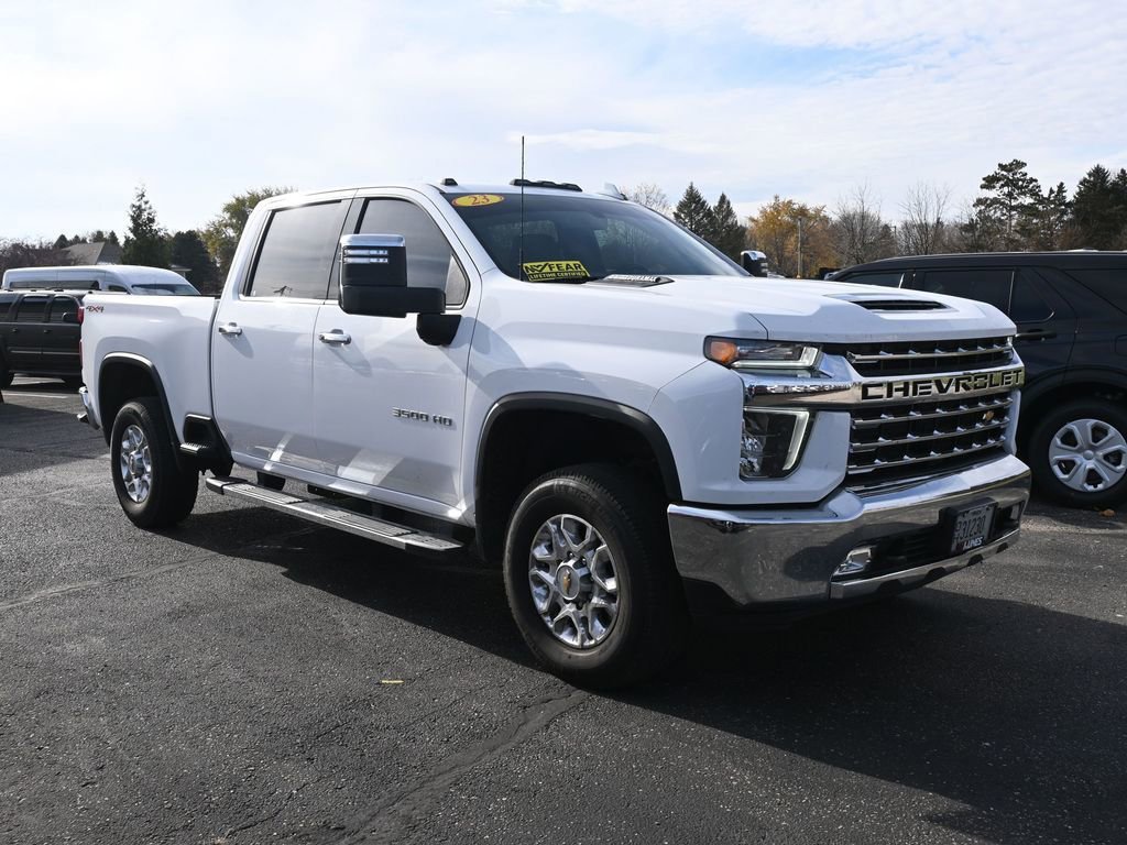 Used 2023 Chevrolet Silverado 3500 LTZ image 4