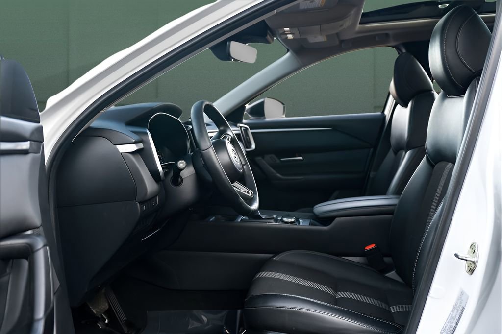 Used 2023 MAZDA CX-50 2.5 S w/ Cargo Package image 10