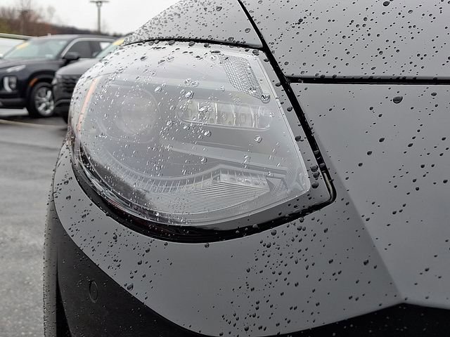 Used 2025 Nissan Z Sport w/ Floor Mat Package image 9