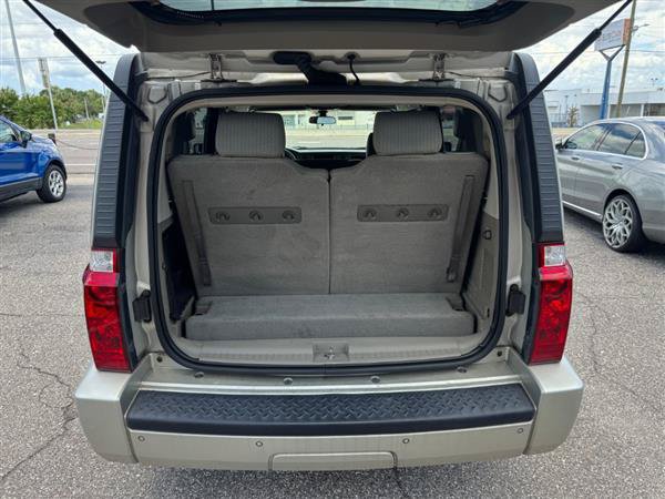 Used 2007 Jeep Commander Sport RWD image 18