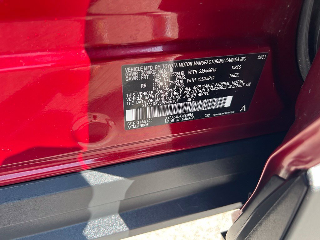 Used 2023 Toyota RAV4 XLE Premium AWD/4WD image 16