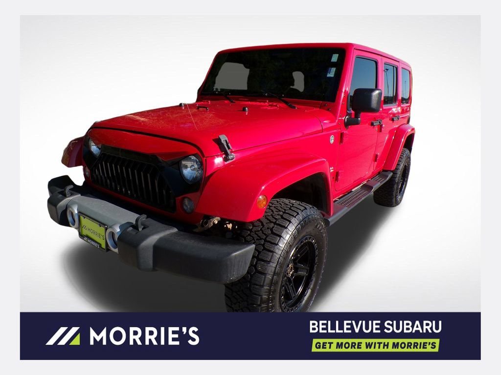 Used 2014 Jeep Wrangler Unlimited Sahara w/ Trailer Tow Group AWD/4WD image 1