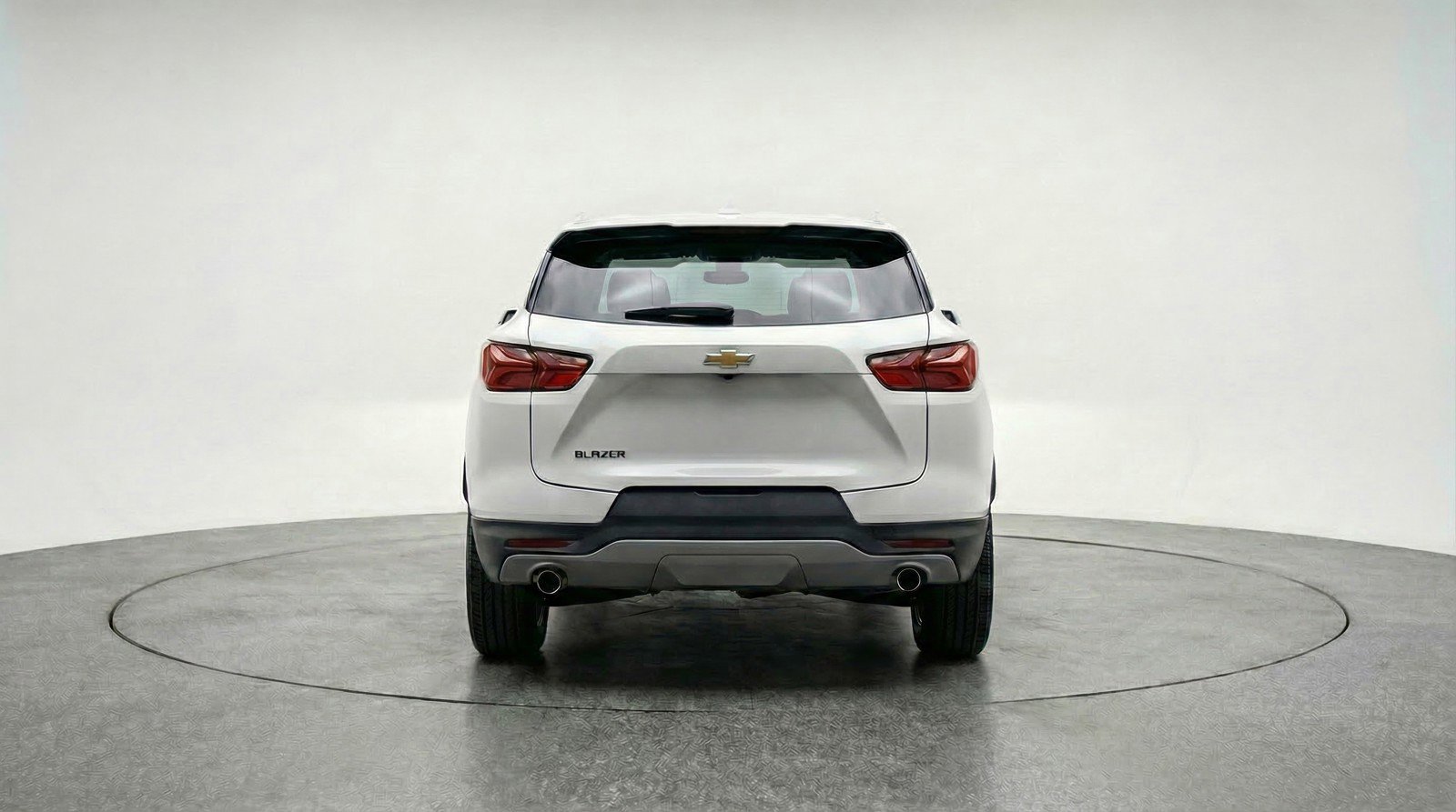 Used 2025 Chevrolet Blazer LT FWD image 7