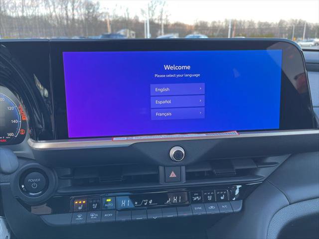 Certified 2026 Toyota Crown Platinum AWD/4WD image 22