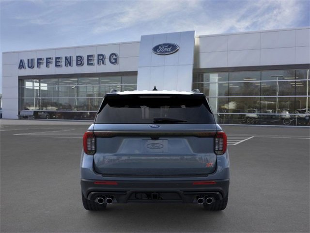 New 2025 Ford Explorer ST image 5