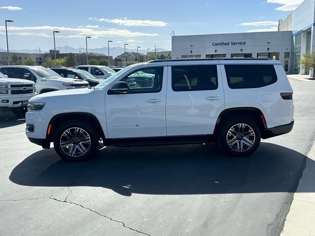 Used 2025 Jeep Wagoneer 4WD image 20