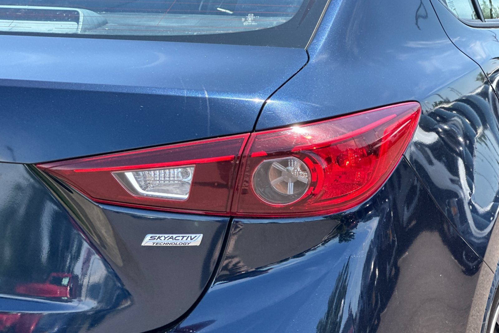 Used 2014 MAZDA MAZDA3 i Sport FWD image 25
