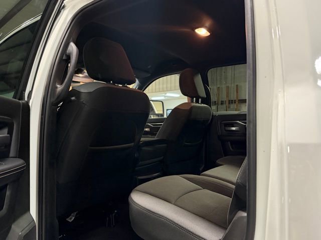 Used 2024 RAM 3500 Big Horn image 9