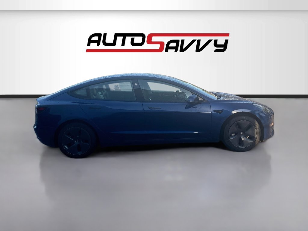 Used 2022 Tesla Model 3 Standard Range RWD image 8