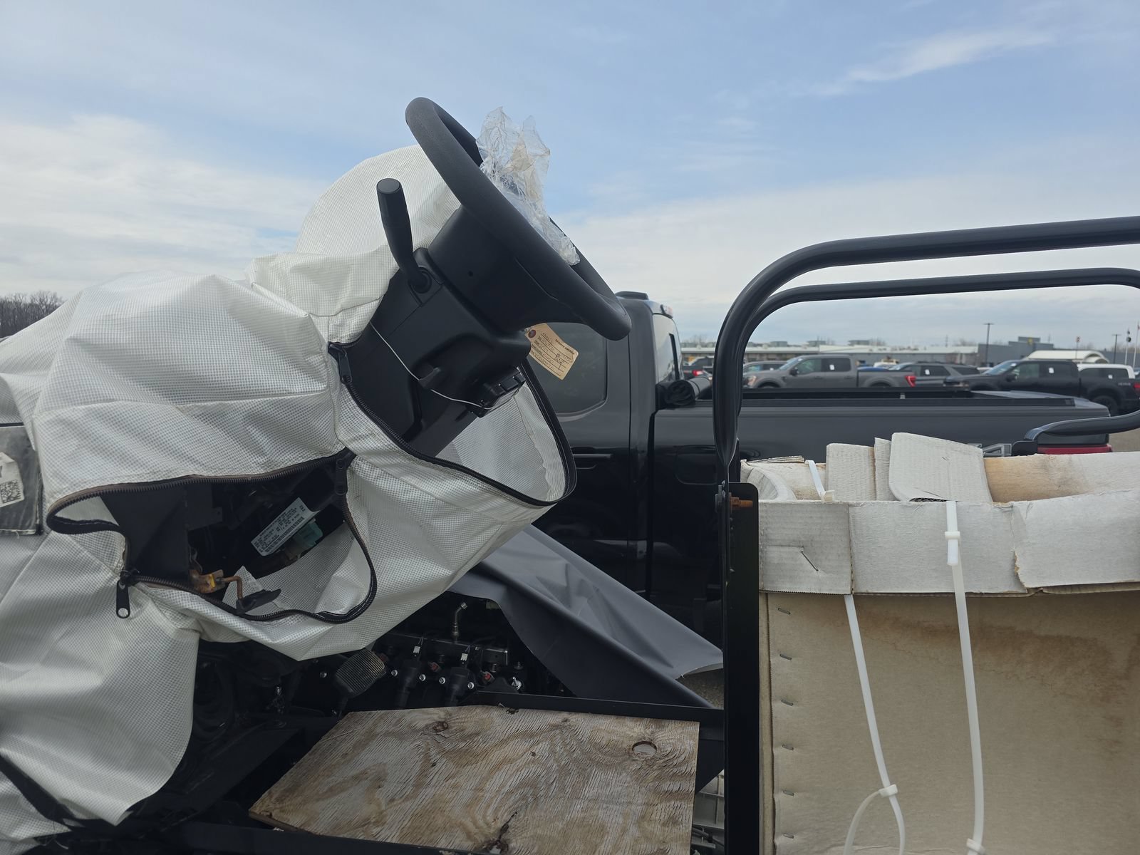 Used 2027 Ford E-450 and Econoline 450 Super Duty w/ Gaseous Engine Prep Package RWD image 3