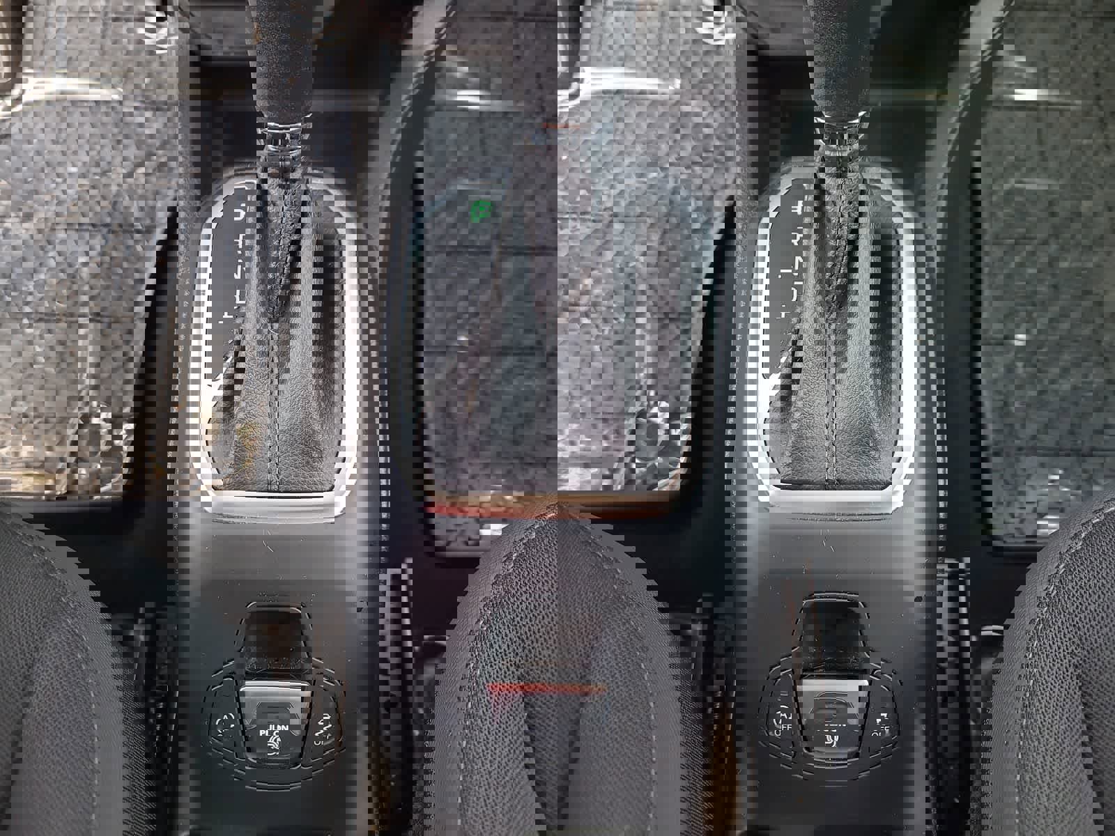 Used 2023 Jeep Renegade Altitude w/ Convenience Group I image 25