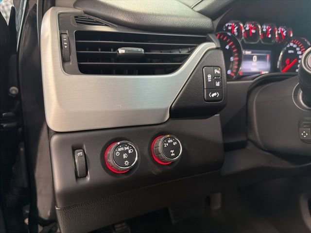 Used 2015 GMC Yukon SLT w/ Open Road Package image 16