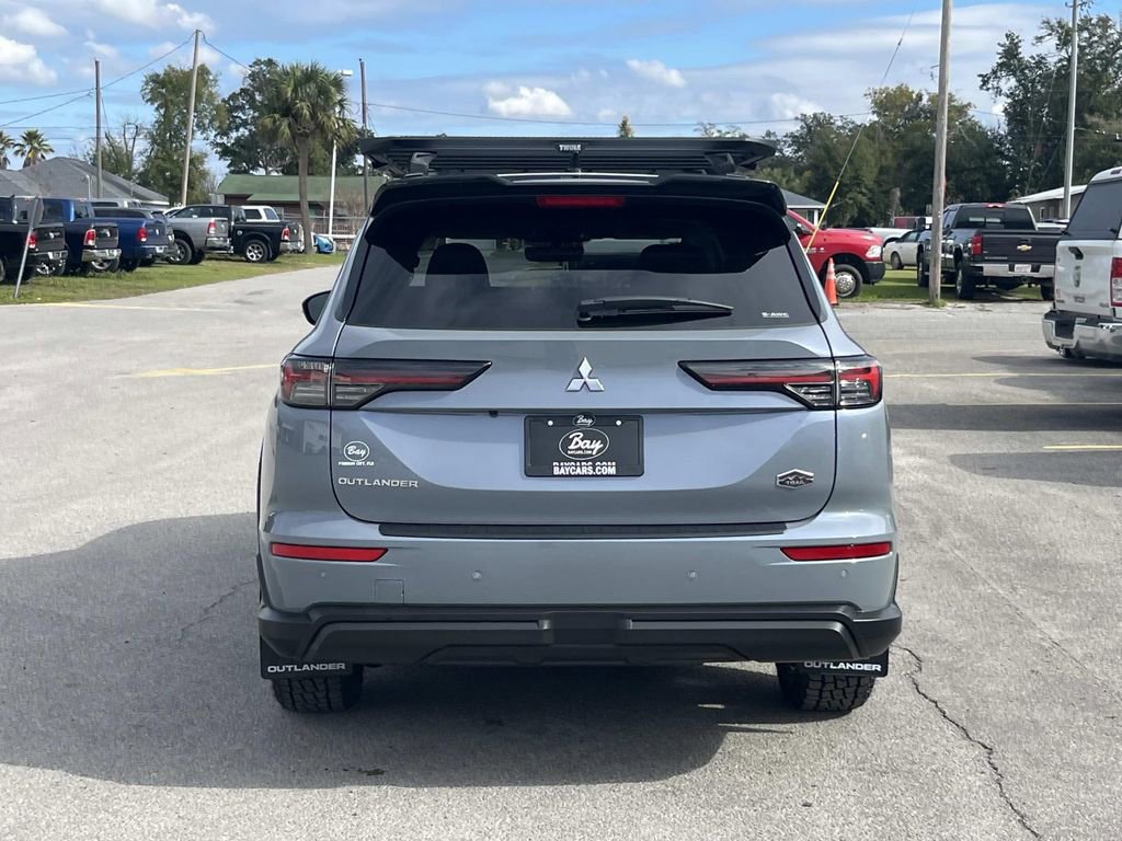 New 2026 Mitsubishi Outlander Trail Edition AWD/4WD image 4