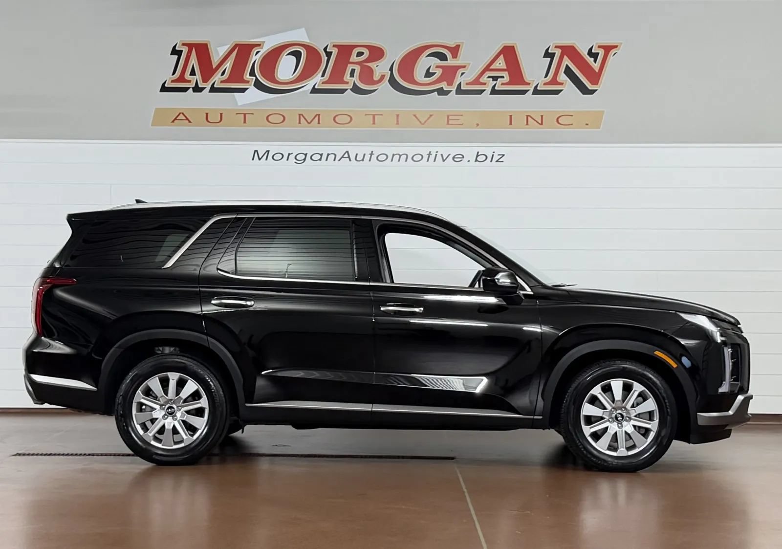 Used 2024 Hyundai Palisade SEL AWD/4WD image 2