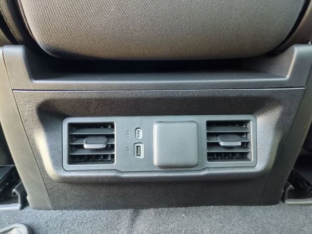 Used 2026 Chevrolet Silverado 1500 LT image 30