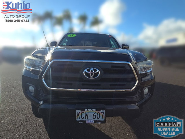 Used 2017 Toyota Tacoma SR5 AWD/4WD image 7