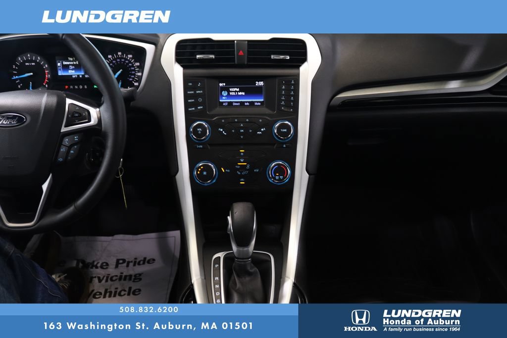 Used 2014 Ford Fusion SE w/ Equipment Group 201A FWD image 20