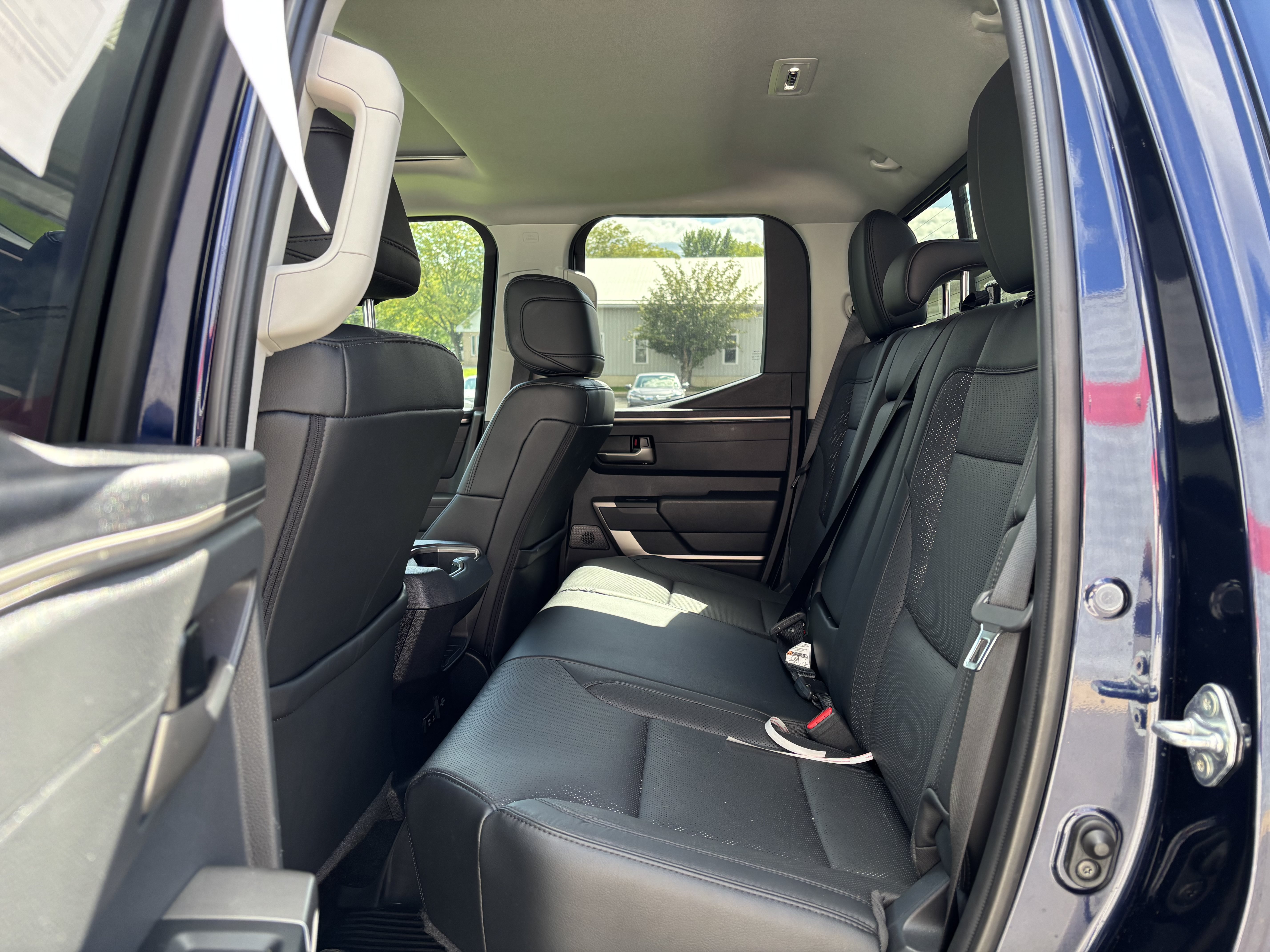 Used 2024 Toyota Tundra Limited w/ TRD Off-Road Package AWD/4WD image 11