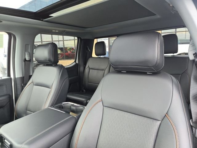 New 2025 Ford F350 Lariat w/ Lariat Ultimate Package AWD/4WD image 16
