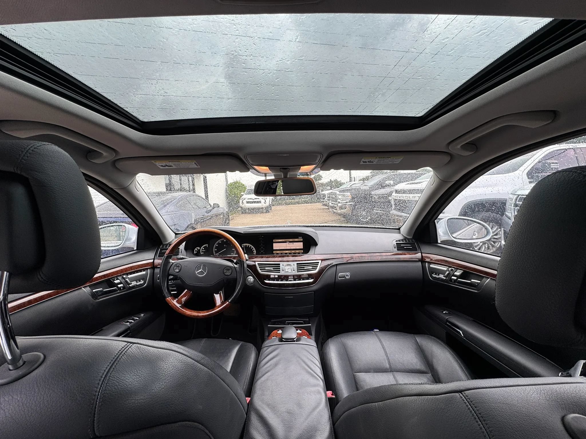 Used 2009 Mercedes-Benz S 550 image 13
