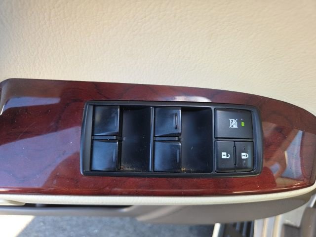 Used 2010 Lexus GX 460 Premium image 20