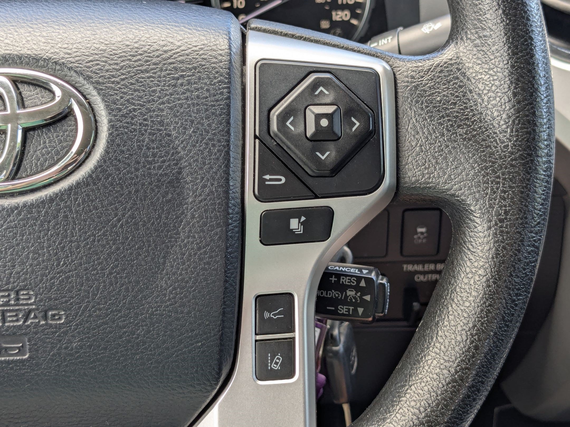 Used 2019 Toyota Tundra SR5 w/ TRD Sport Package AWD/4WD image 20
