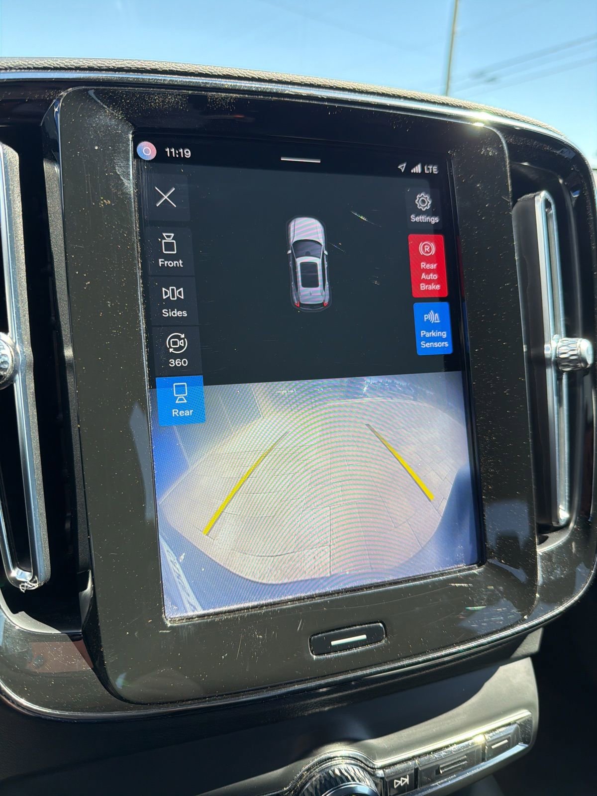 Used 2023 Volvo XC40 Recharge Ultimate w/ Protection Package Premier AWD/4WD image 14